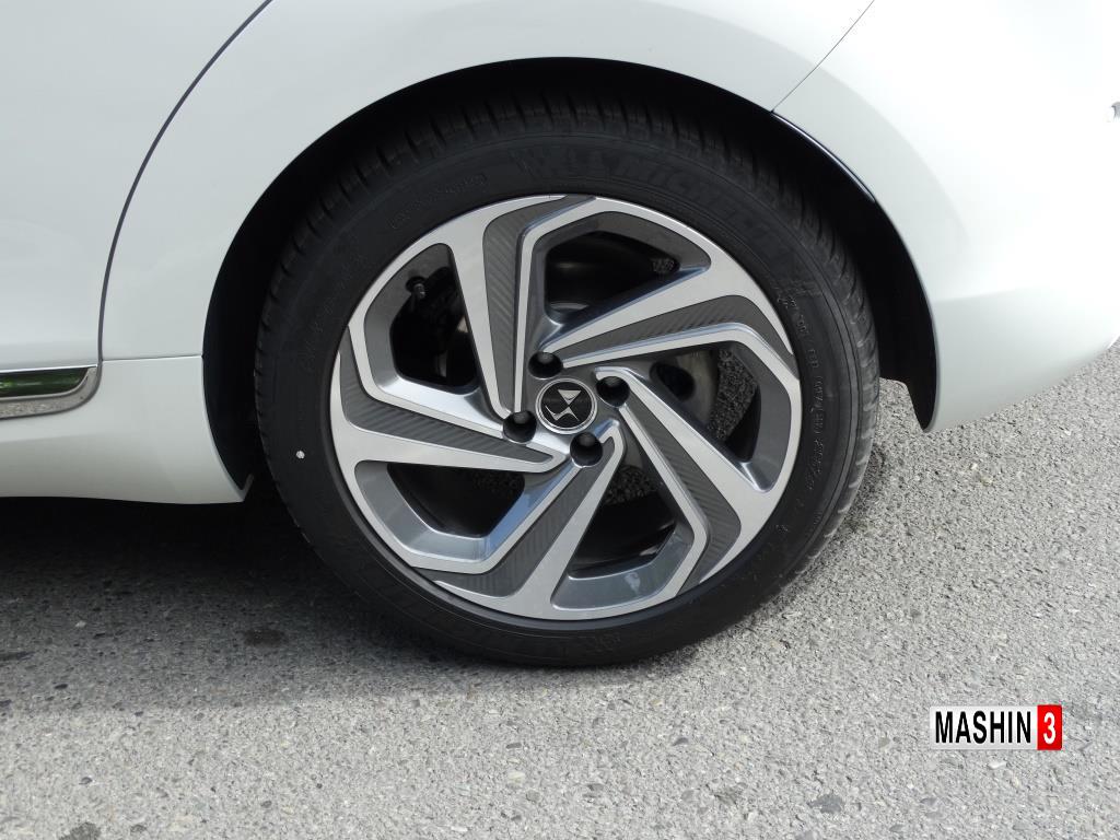 بررسی کامل DS5 در ایران توسط ماشین 3